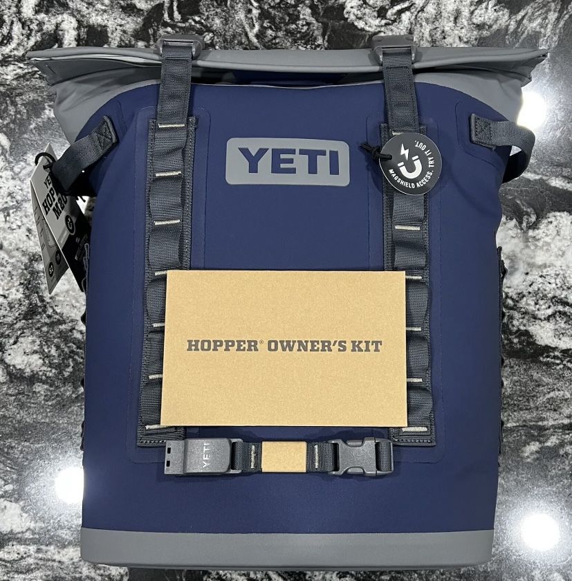 New YETI Hopper M20 Backpack Cooler Navy