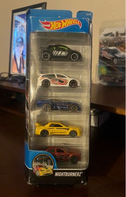 Hot wheels skyline 5pack