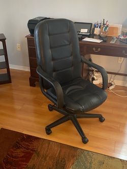 Desk chair