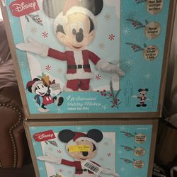 Mickey Santa 4ft Home Depot