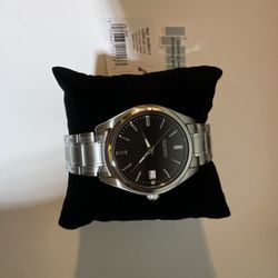 Unworn Seiko  Men’s Watch – Sapphire Crystal, Stainless Steel, 100m Water Resistant