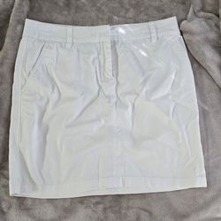 Cambridge Dry Goods Women's White Shorts