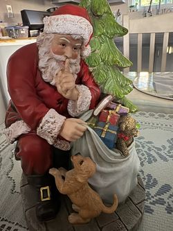 Christmas Santa Claus Figurine Vintage Delivering Presents Toys Shhh Shush Puppy Tree