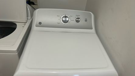 GE White gas Dryer