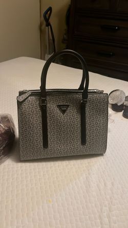 GUESS purse