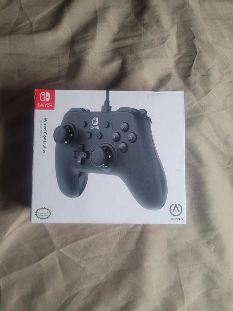 Nintendo Switch Wired Controller Black