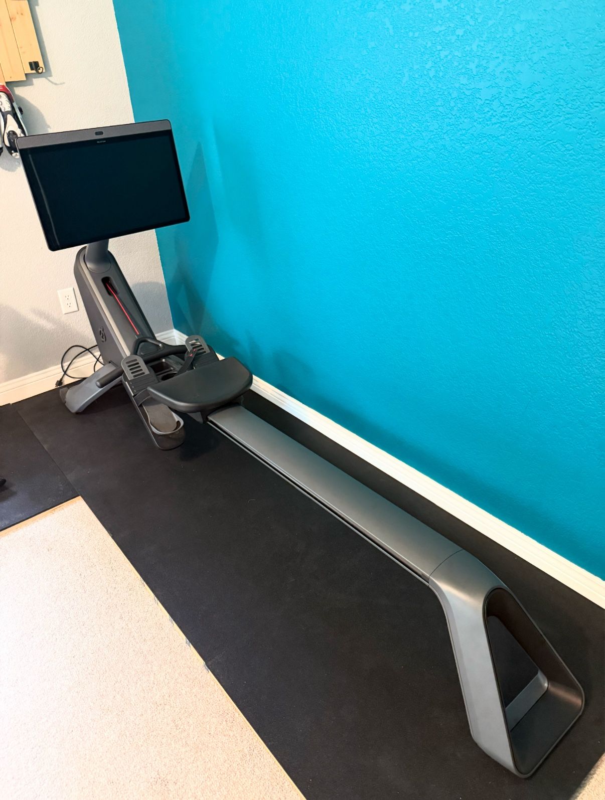 Peloton Rower