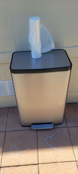 Kohler trash can (read description)