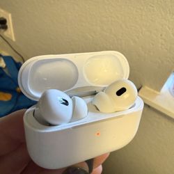 USB-C AirPod Pro 2 $100 