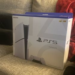 PS5 Disc Version New 