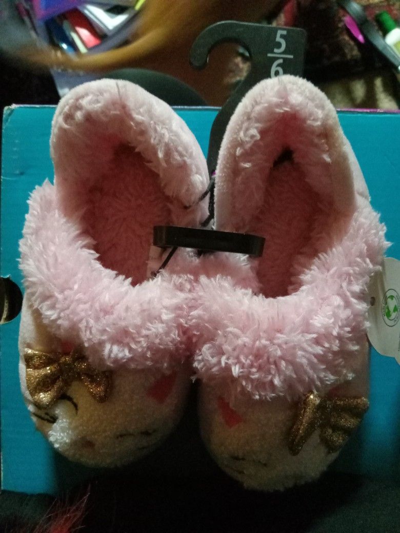 Girls Slippers