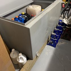 Service Truck Lube box. Has Storage And A Spot Next To The Storage For Filters And Waste Oil. 