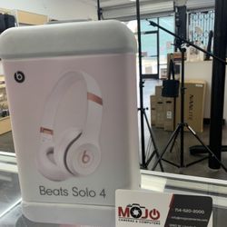 Beats Solo 4