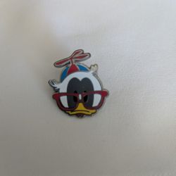 Disney Donald Duck Collectible Pin