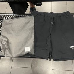 Essentials shorts