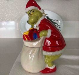 NEW CHRISTMAS DR SEUSS GRINCH COOKIE JAR