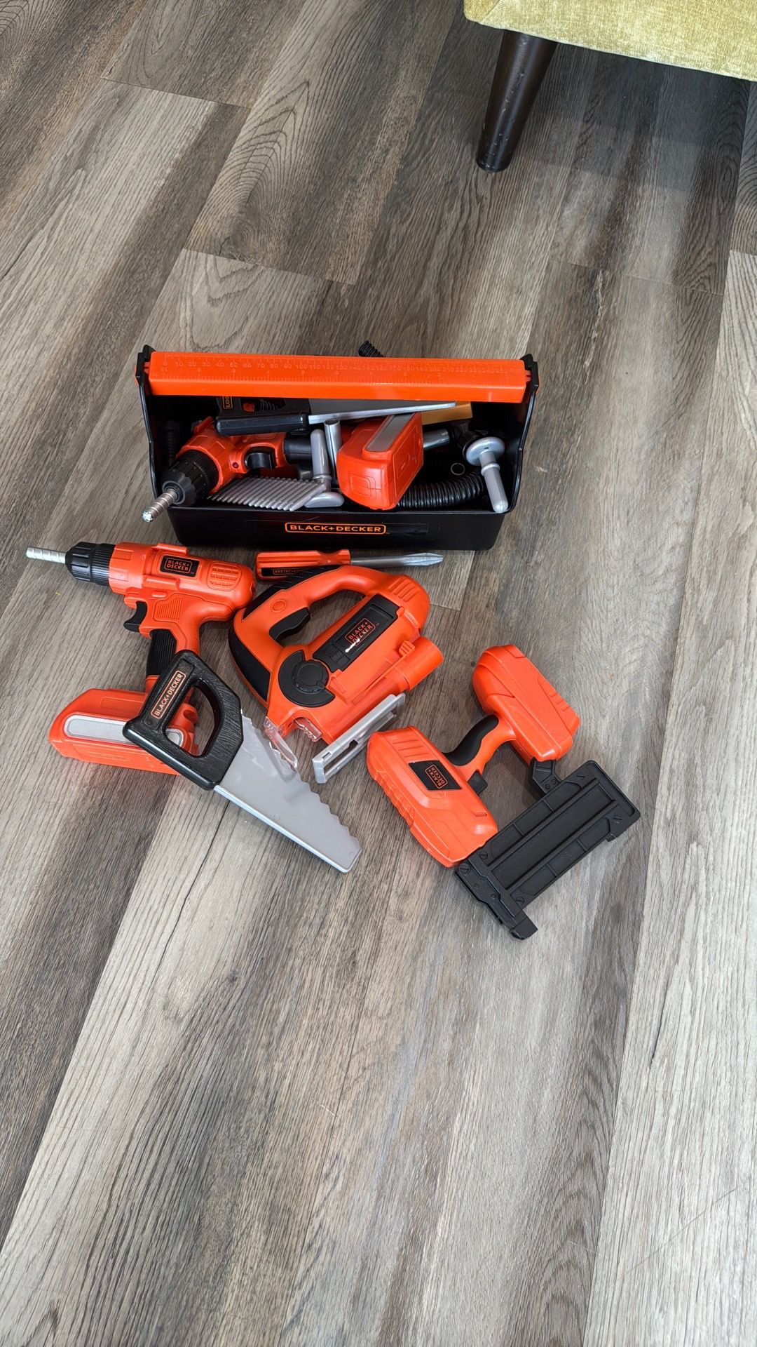 Toy tools