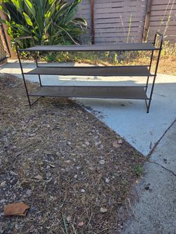 Shoe rack