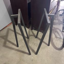Funky Table legs