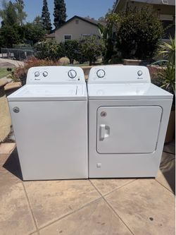 Amana Washer And Gas Dryer Set