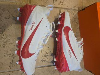 Brand new Nike Alpha Menace 4 Varsity Football Cleat
