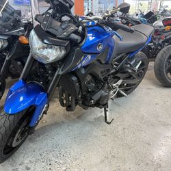 2016 Yamaha FZ09