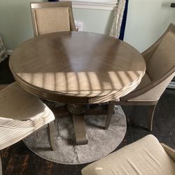 Dining Room Table 4 Seats 