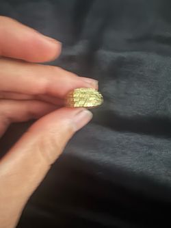 Gold nugget ring 10k 1.9