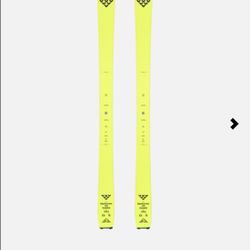 Skis BlackCrows 