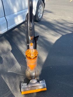 Vacuum Dyson