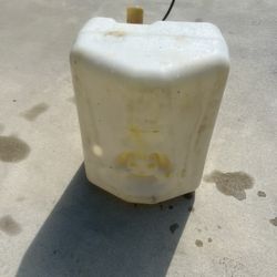 Yamaha FZS, FZR Fuel Tank