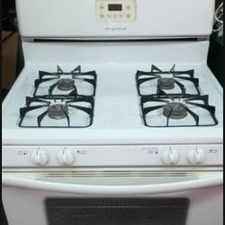 Gas White Stove/Estufa De Gas 