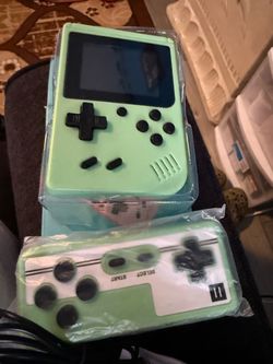 NWT Game Box Plus- Retro Handheld 500 Classic Games, Blue
