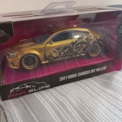 2021 Dodge Charger SRT Pink Slips By Jada Toys