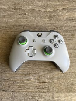 Xbox One Special Wireless Controller Light Grey/Green