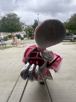 pink girls right hand golf clubs