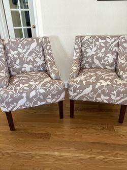 Chairs - Living Room Style