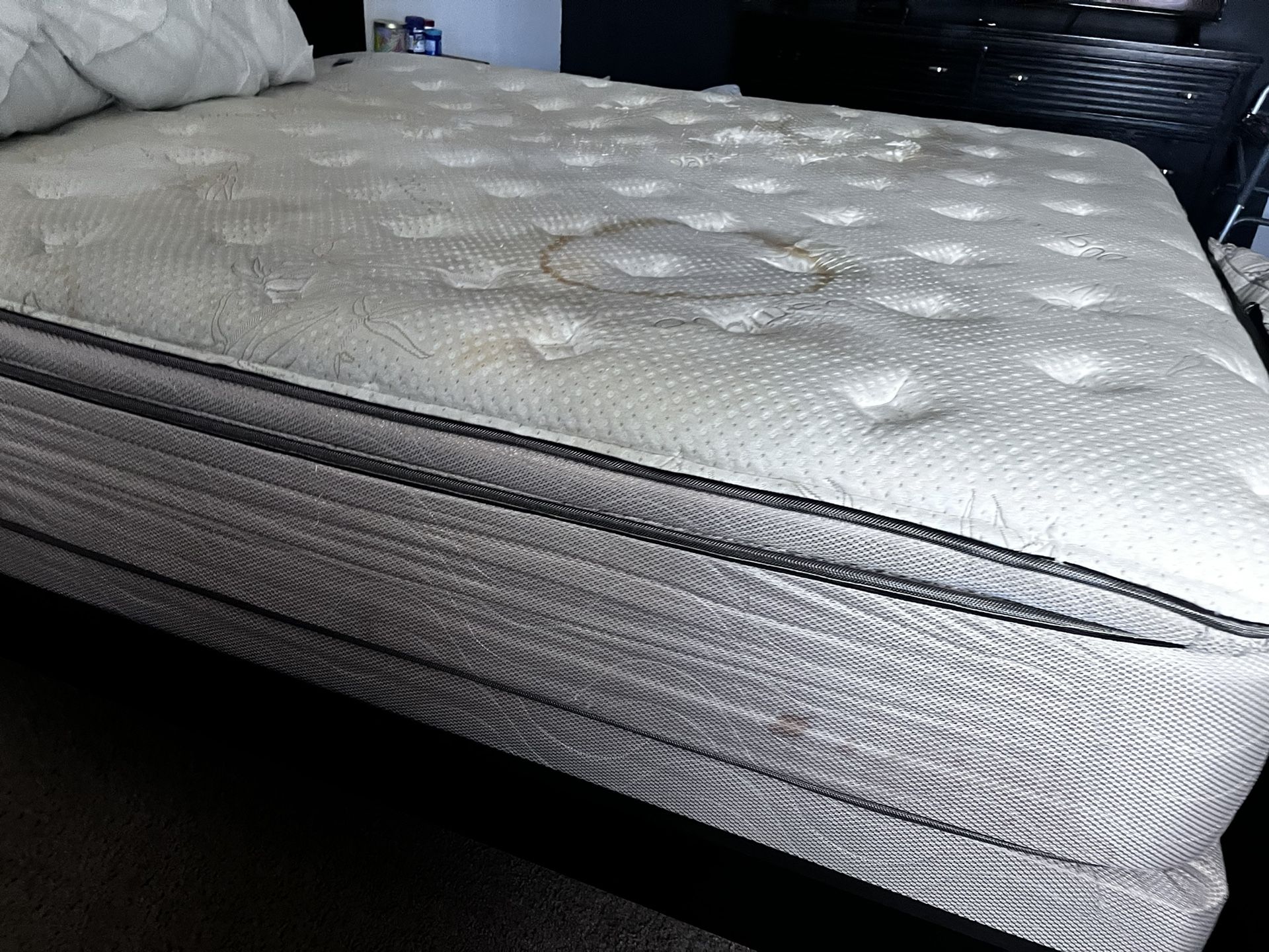 Mattress King Size