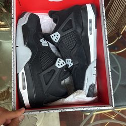 Jordan 4 Black Canvas