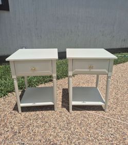 White Nightstands/endtables
