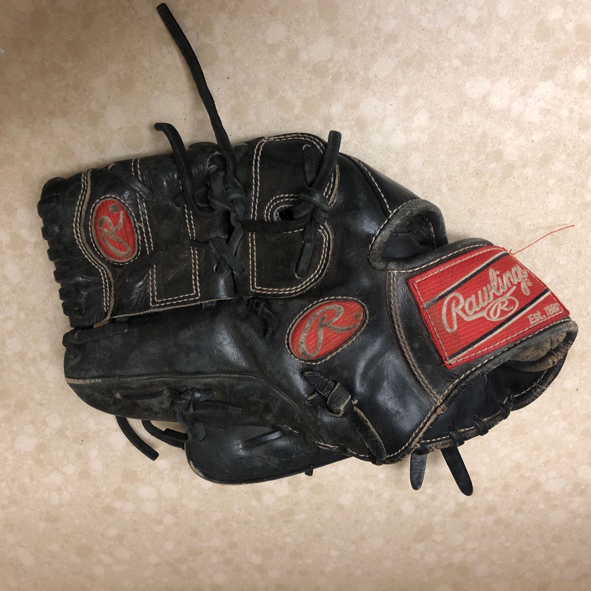 Rawlings Pro Preferred PROS1175 Left Handed Throw Pitchers Glove
