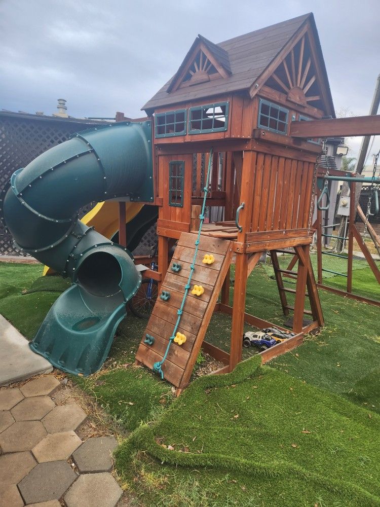 Gorilla Twin Slides Swing .,And Turnpike Playground Set