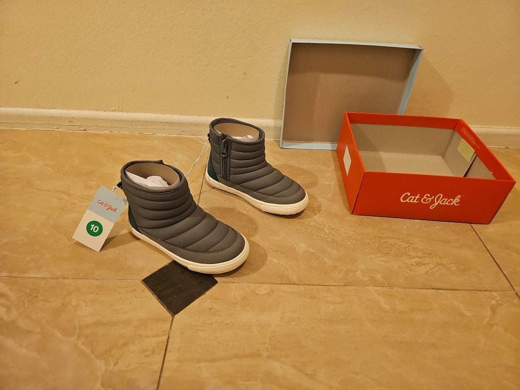 Brand New Boys Cat & Jack Ainsley Zipper Booties Size 10