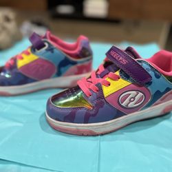 GIRLS SHOES SIZES 3-5 