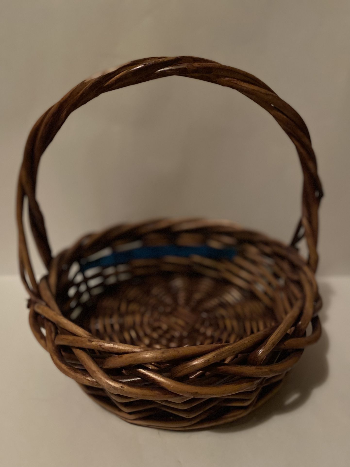 Large Willow Gift Bssket