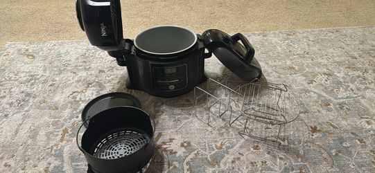 Ninja OS301 Air fryer and Pressure Cooker
