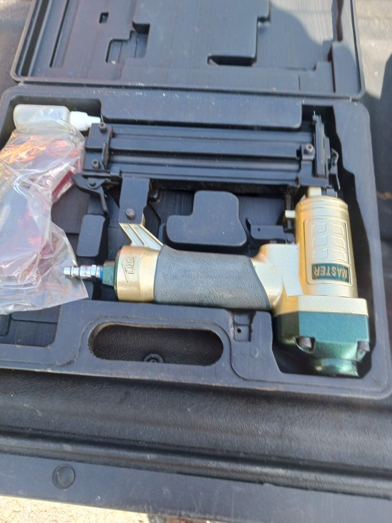 Air Nailers