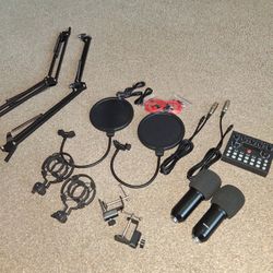 Podcasting Equipment 