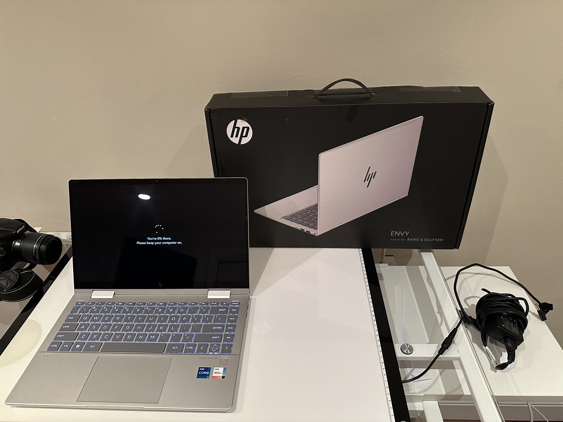 HP Envy x360 2-in-1 Laptop 14-es0033dx