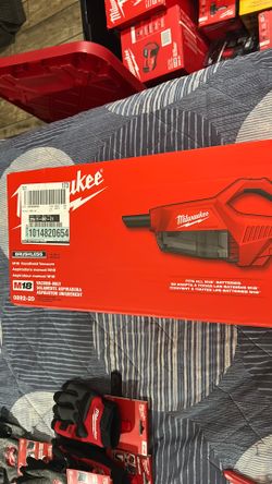 Milwaukee M18 handheld Vaccuim